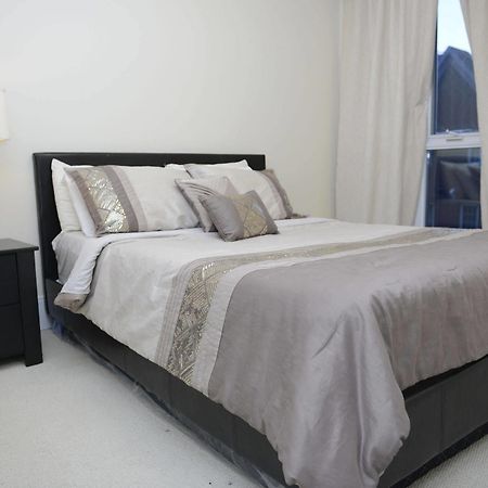 Life Suites Luxury Downtown Condos Toronto Kültér fotó