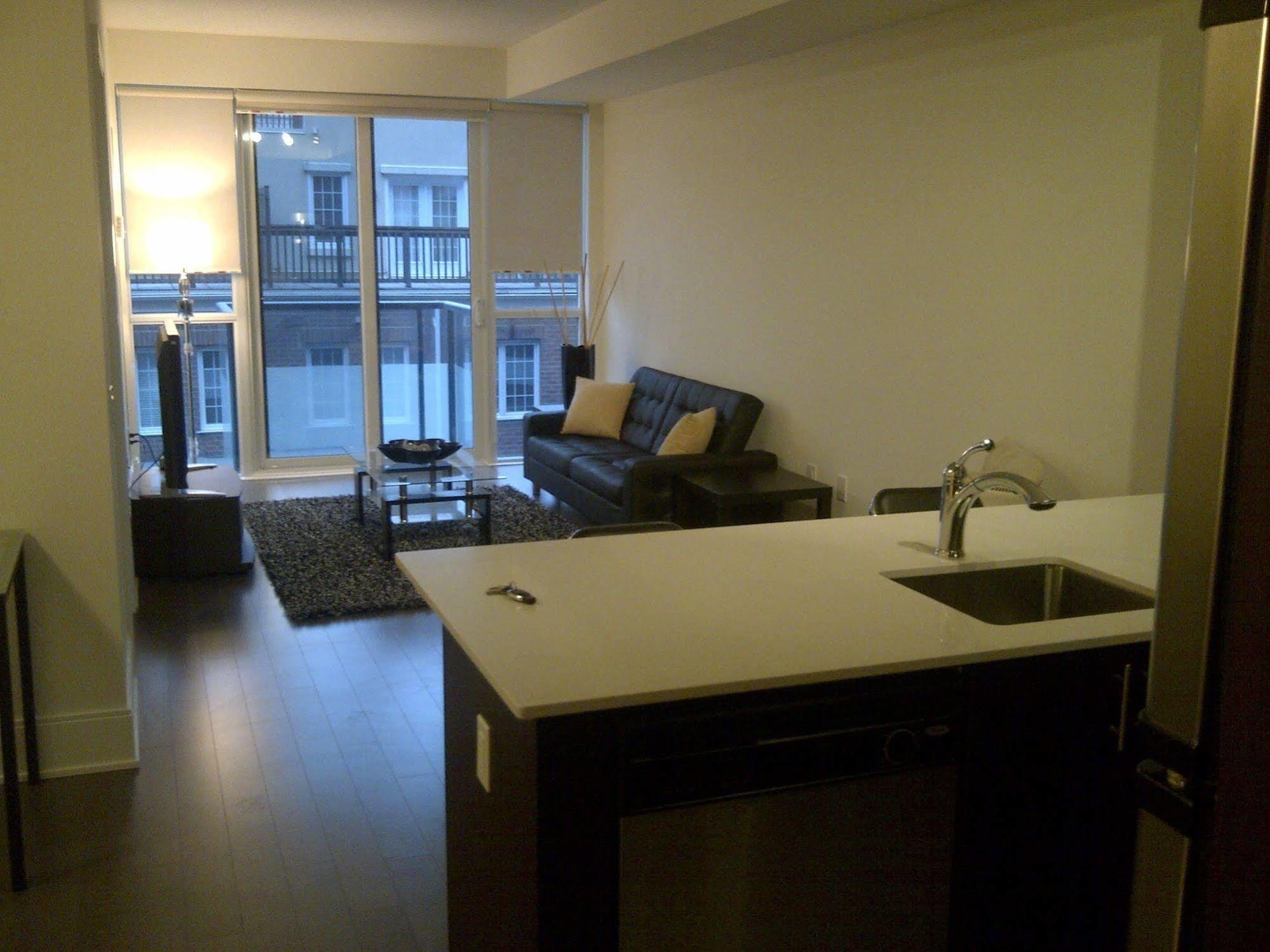 Life Suites Luxury Downtown Condos Toronto Kültér fotó