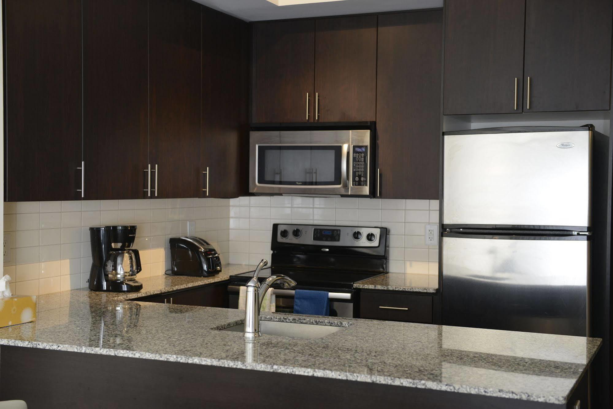 Life Suites Luxury Downtown Condos Toronto Kültér fotó