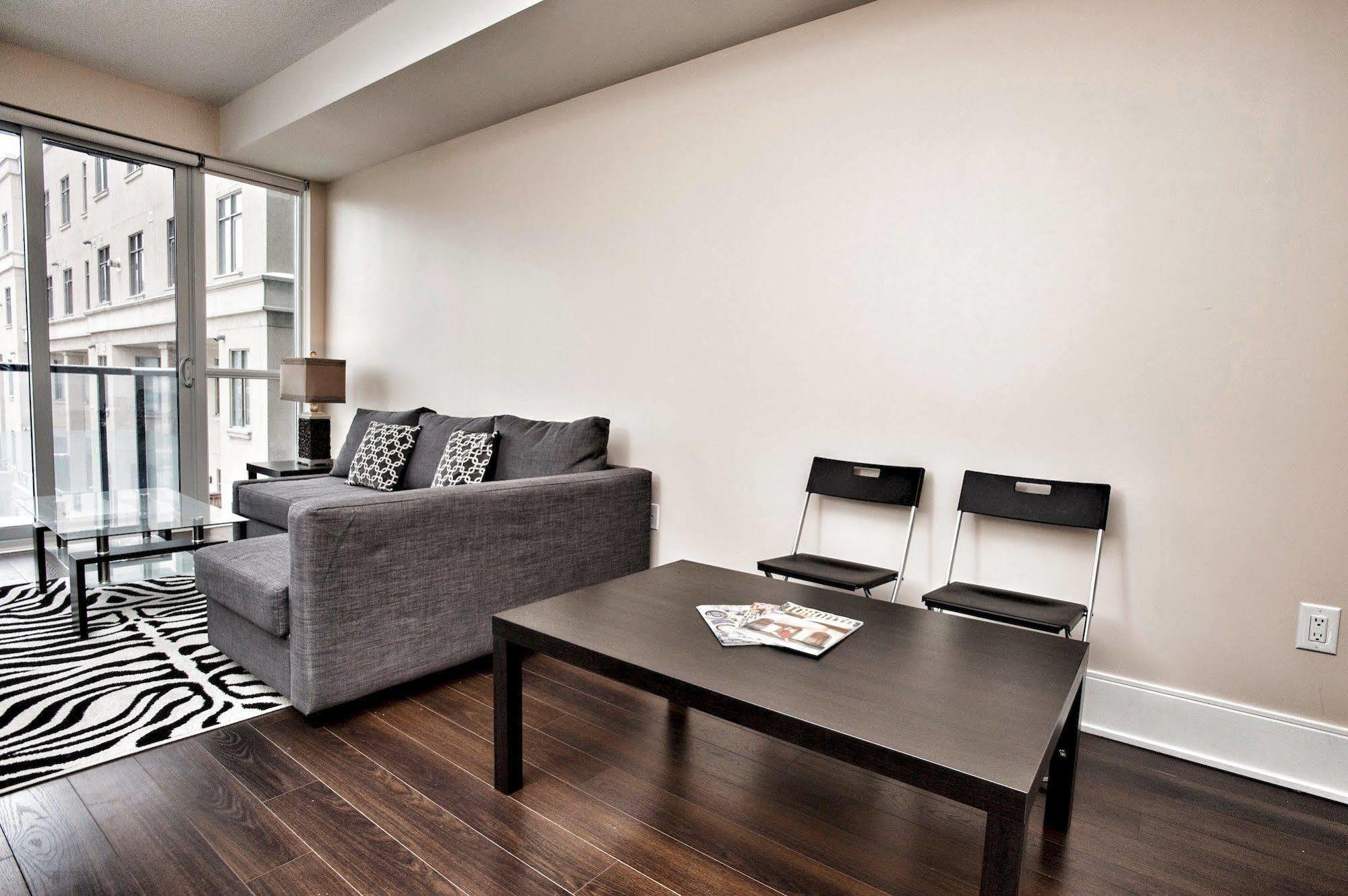 Life Suites Luxury Downtown Condos Toronto Kültér fotó